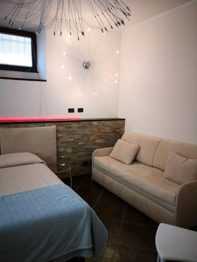 La Porta Rossa Apartment Vado Ligure Exterior foto